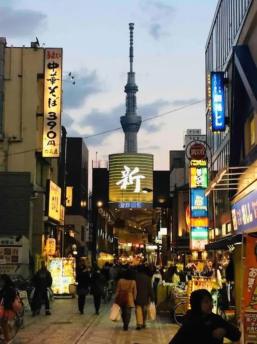 شقة 浅草寺3分 浅草駅6分 開放畳寝室 2-6人 スカイツリービュー 駅近 成田空港直通&羽田空港直通 اليابان